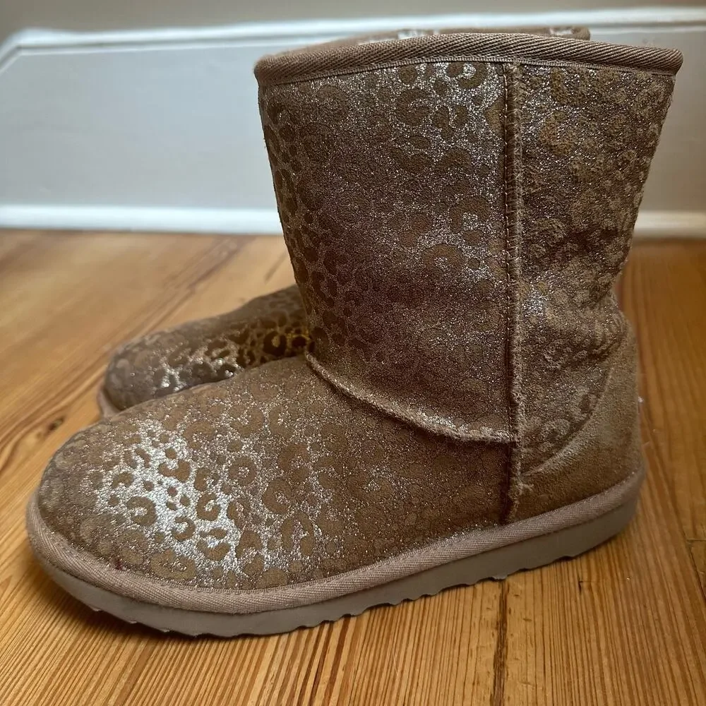 Ugg brown suede cheetah metallic calf boots‎ SIZE 6